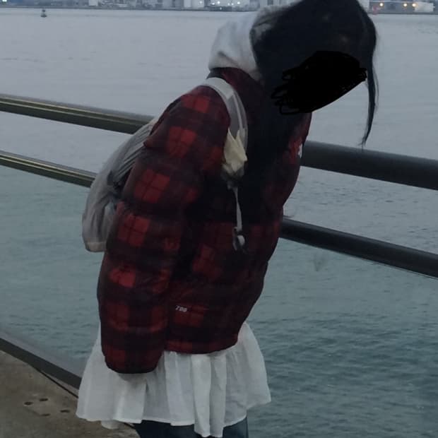 노스페이스 체크 패딩 700 90사이즈 