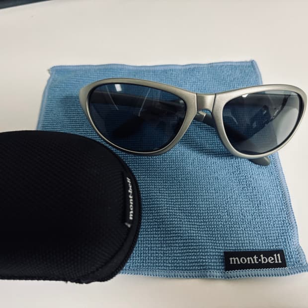 몽벨 트레킹 안경 실버 메탈릭 라이트 그레이