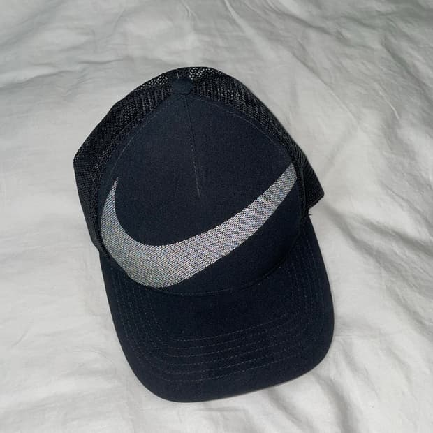 나이키 블랙 메쉬 볼캡