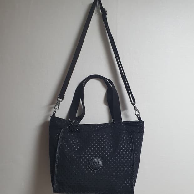 키플링 도트 토트백 2WAY 숄더백 블랙