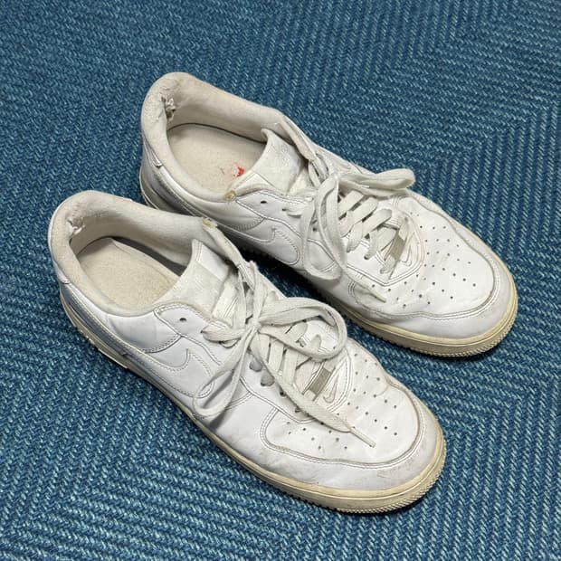 나이키 x 슈프림 에어포스 1 로우 화이트