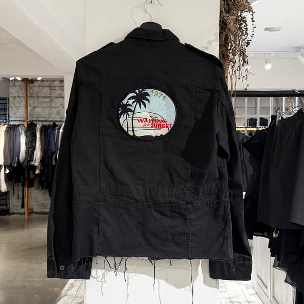 생로랑 블랙 선셋 자수 코튼 자켓