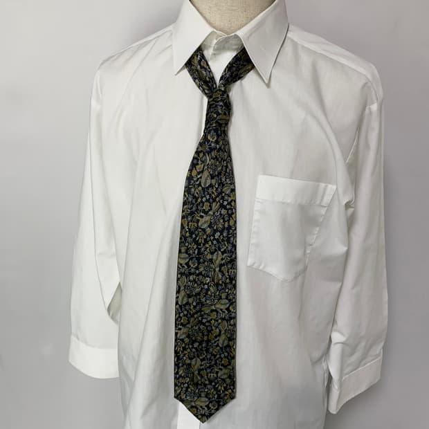 생로랑 앤틱 플라워 패턴 자수 실크 넥타이 빈티지 입생로랑