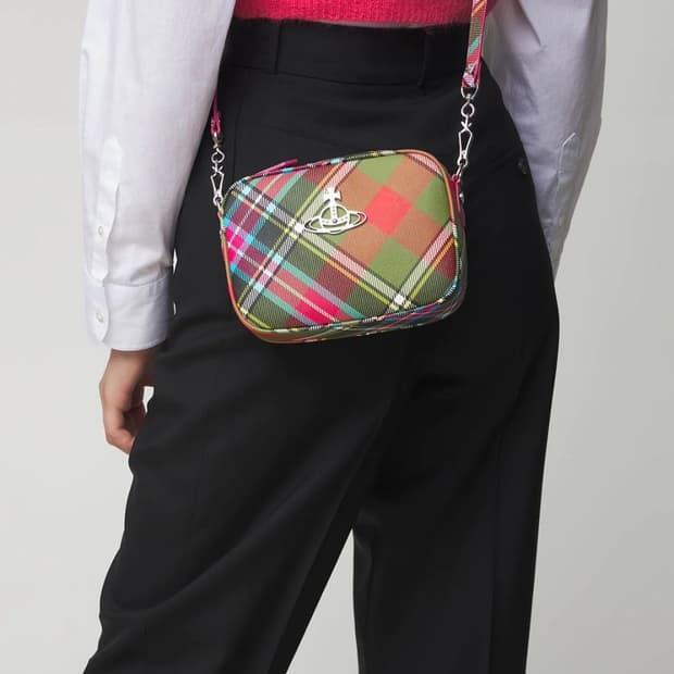 Vivienne Westwood 더비 타탄 Vegan 카메라백