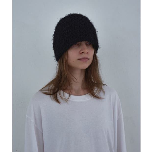낫띵에브리띵 Hairy Beanie In Black