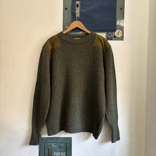 90s L.L.Bean Commando Sweater
