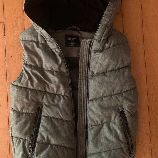 스파오 여성 조끼 패딩