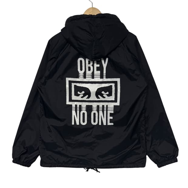 오베이 아이즈 후드 나일론 코치자켓