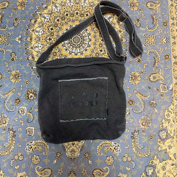 아이앱스튜디오 미니백 블랙