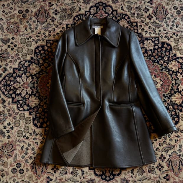 엠포리오 아르마니 그레인레더 코트 55~66