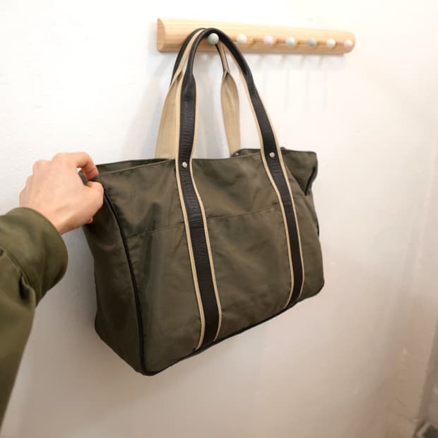 마가렛호웰 토트백