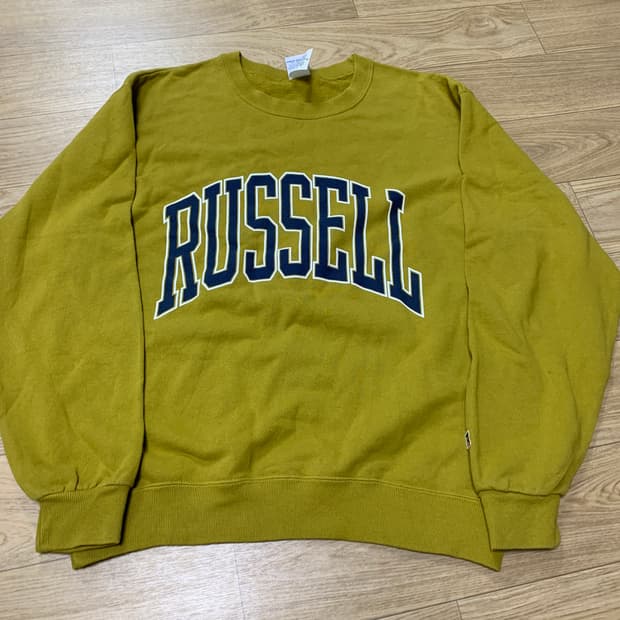 M)Russell 러셀 올리브 맨투맨