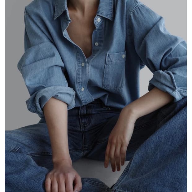 라룸 베를린데님셔츠 연청 새상품