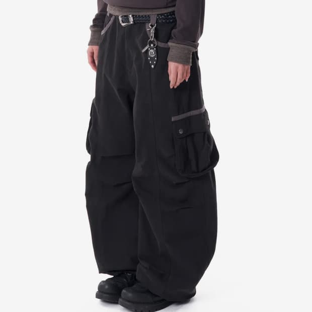 Knee Pin-tuck Contrast Cargo Pants 