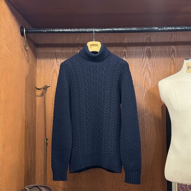 드루모어 터틀넥