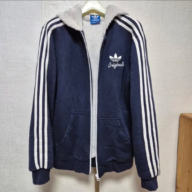 한정판 아디다스 후드집업 네이비 완전예쁨 핏깡패