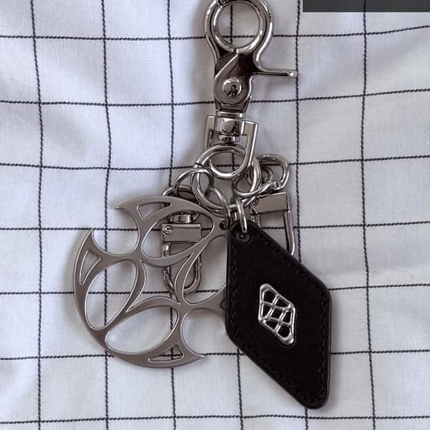[새상품] 벨리에 VIP 미발매 가죽 키링