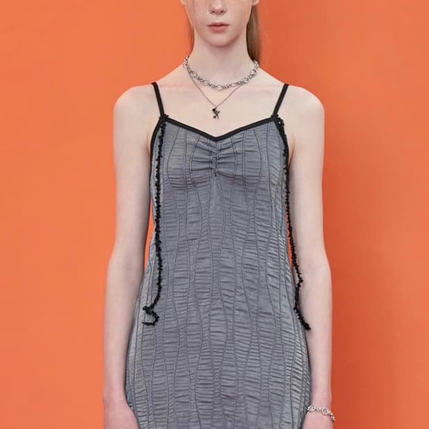 어널로이드 스트링 블랙 미니 원피스