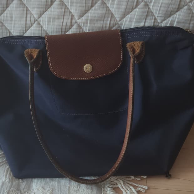  롱샴 르 플리아쥬 네이비 m