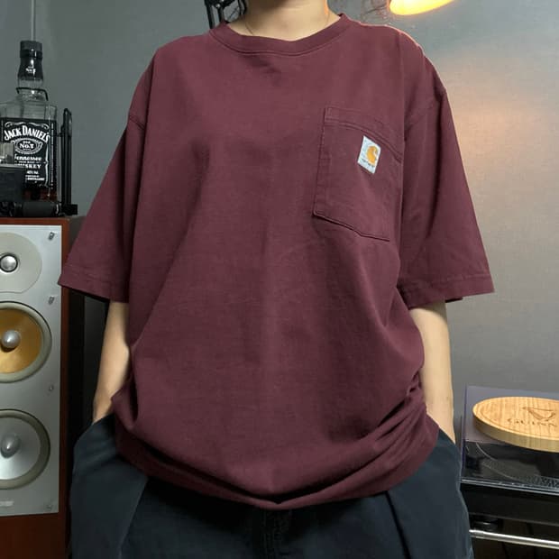 칼하트 포켓반팔