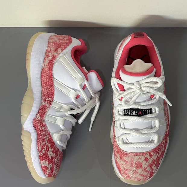 나이키 에어조던11 레트로 로우 운동화