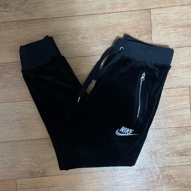나이키 벨벳 블랙 팬츠 바지 트레이닝