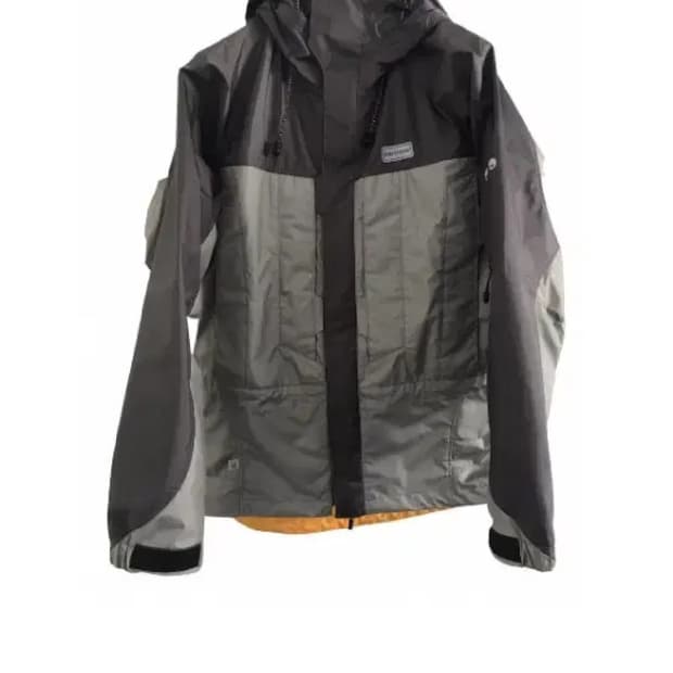 준야와타나베X카리모어 바람막이