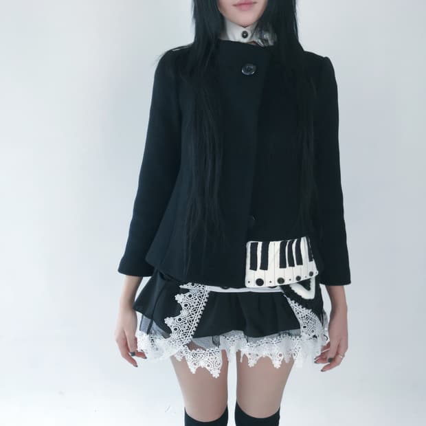 Custom)2D 🎹 simple short wing coat