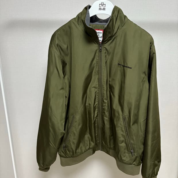 해브어굿타임 카키색 자켓