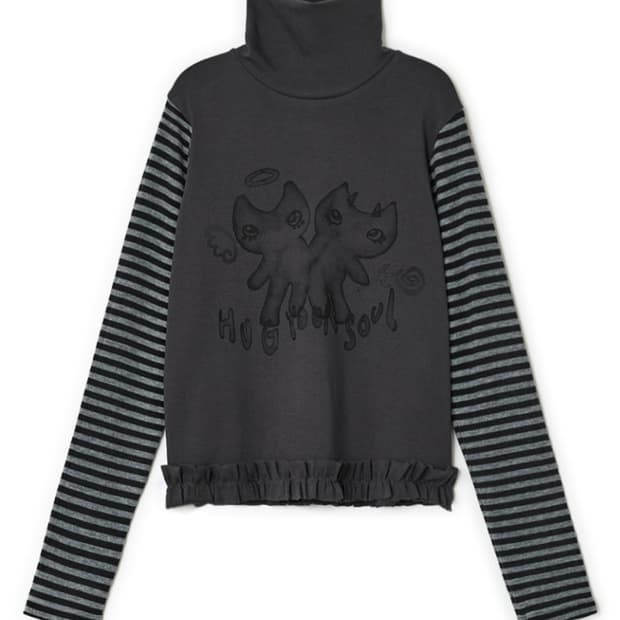 허그유어스킨 드로잉 프릴 폴라 탑 차콜블랙