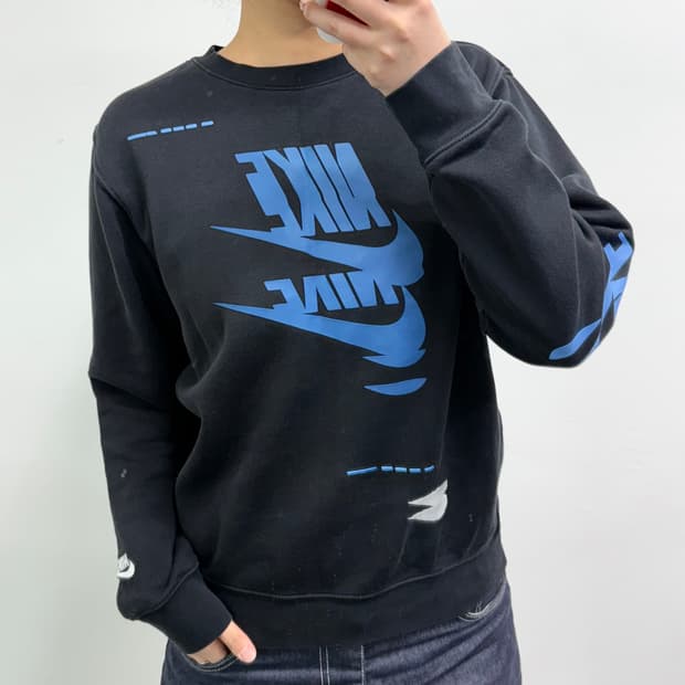 [S] 나이키 스우시 맨투맨