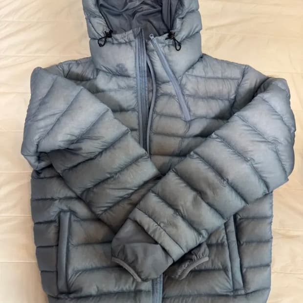 산산기어 경량패딩 서픽스 푸퍼 24fw 스카이블루 