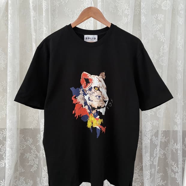 50) 솔리드 옴므 21ss 그래픽 반팔 티셔츠 블랙