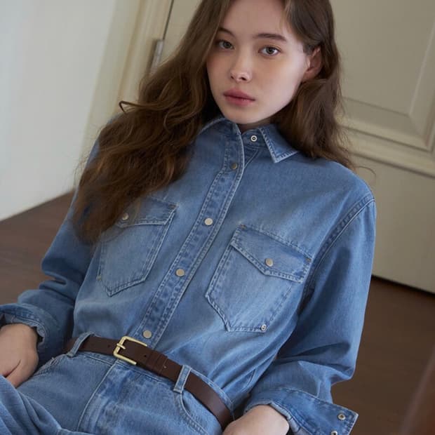 드로우핏 우먼 슬림 라인 포켓 데님 셔츠 라이트 블루 M 새상품