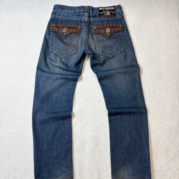 트루릴리젼 00's 백 포켓 스터드 레더 데님 팬츠 PN6067