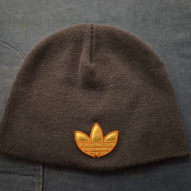 00s 아디다스 트레포일 비니 