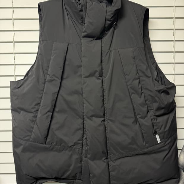 다이와피어39 고어텍스 인피니엄 다운 베스트 블랙  