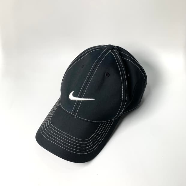 나이키 블랙 볼캡 