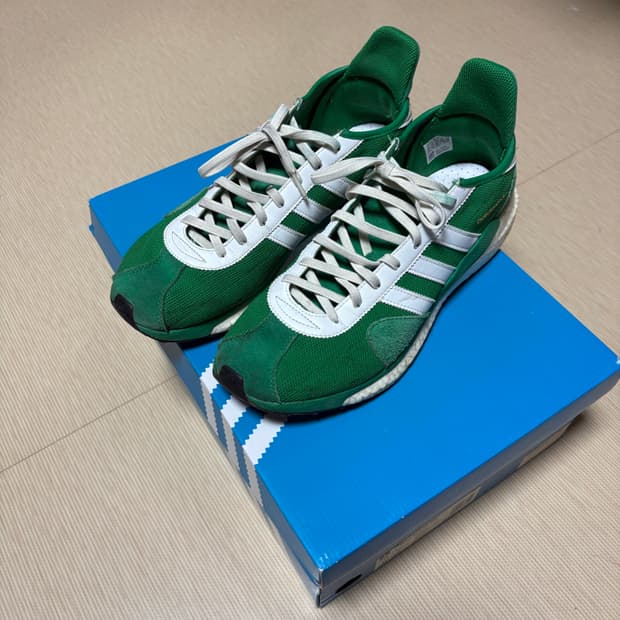 아디다스X휴먼메이드 토키오 솔라