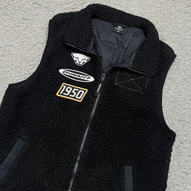 [100] 다이나핏 후리스 조끼