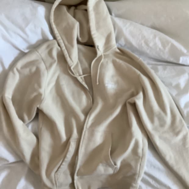 스투시 베이직 후드집업 화이트