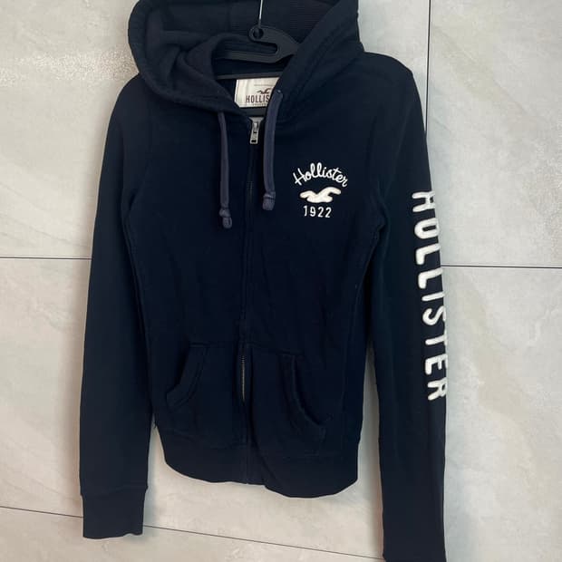 홀리스터 딱붙핏 후드집업 네이비 (XS) 