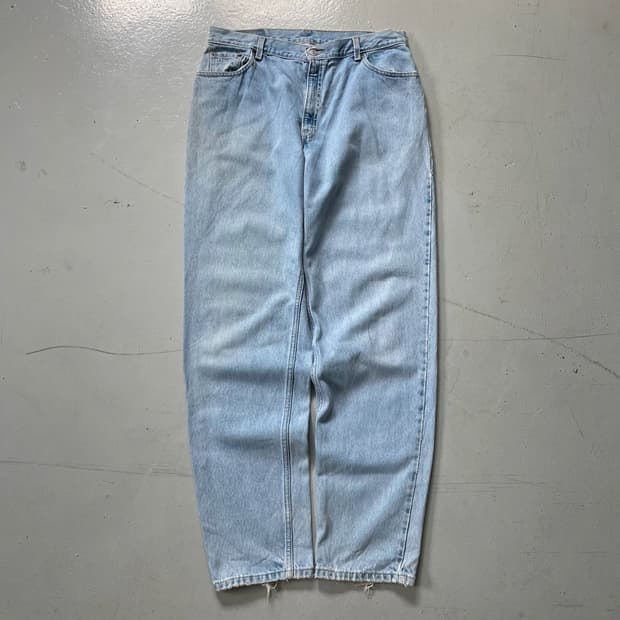 2000’s Levi’s 550 Denim