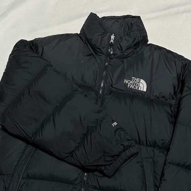 100 노스페이스 700 눕시 구스다운 무광블랙 패딩