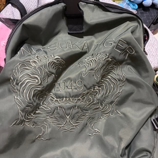 오니츠카타이거 백빽