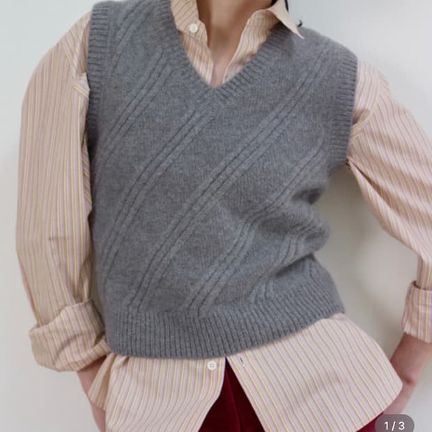Ponytail study wool knit vest 그레이