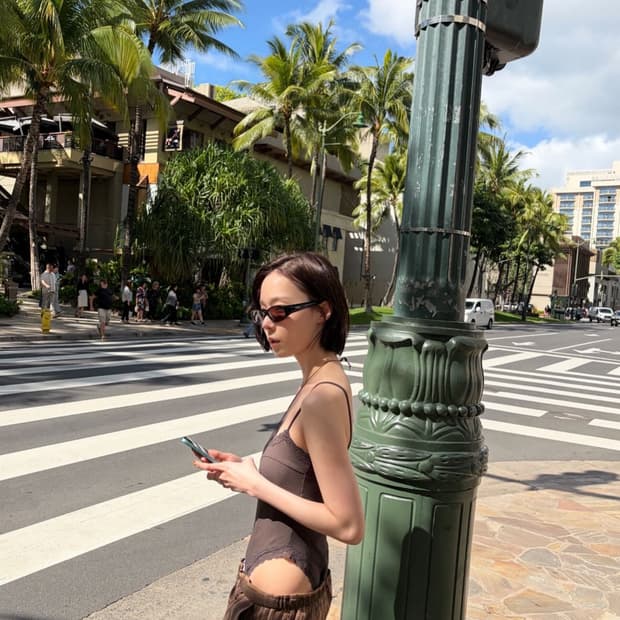 쓰리타임즈 에블린 탑