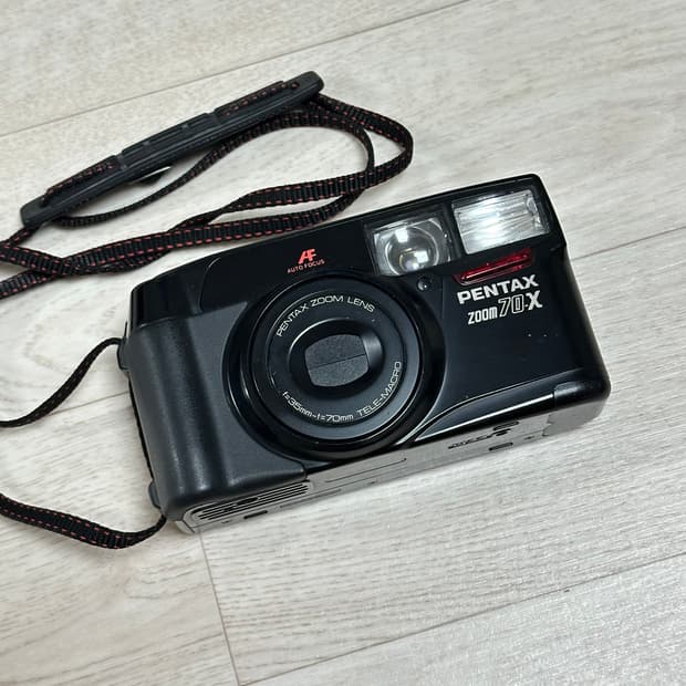 [필름카메라] Pentax Zoom 70-X 자동 필카 (입문용)