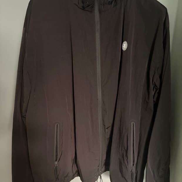 Kith 바람막이 xxl