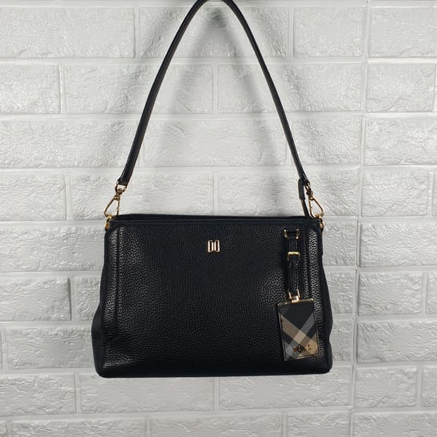 닥스 DD로고 소가죽 숄더백